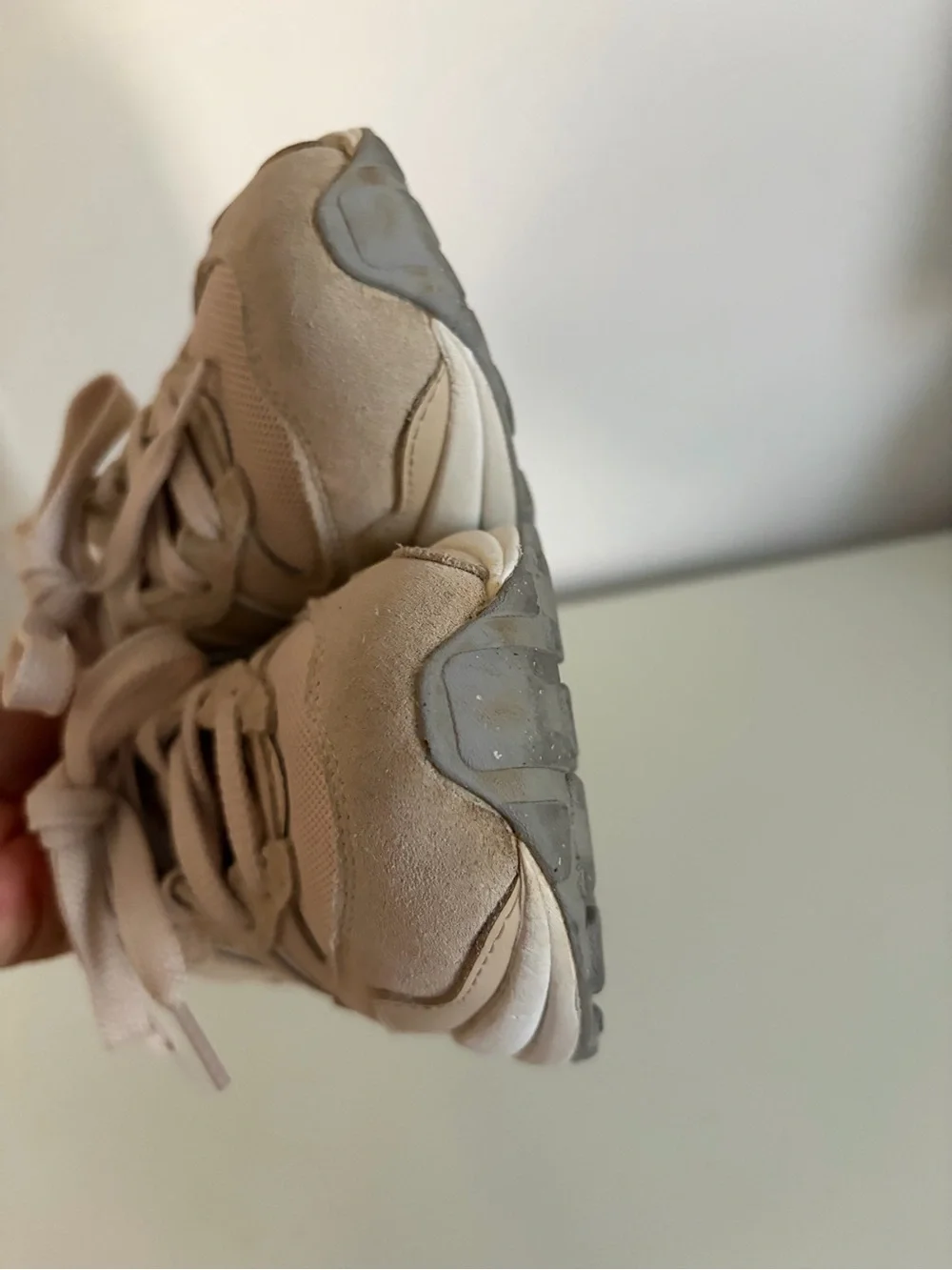 New Balance women’s 57/40 Neutral Beige/Taupe Sneakers size 6.5
